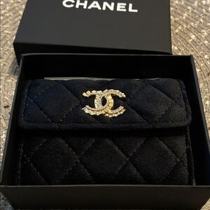 New CHANEL Black Quilted Card Wallet with Gold Rhinestone Logo VIP Gift